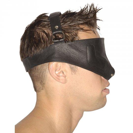 Sensory deprivation mask with straps