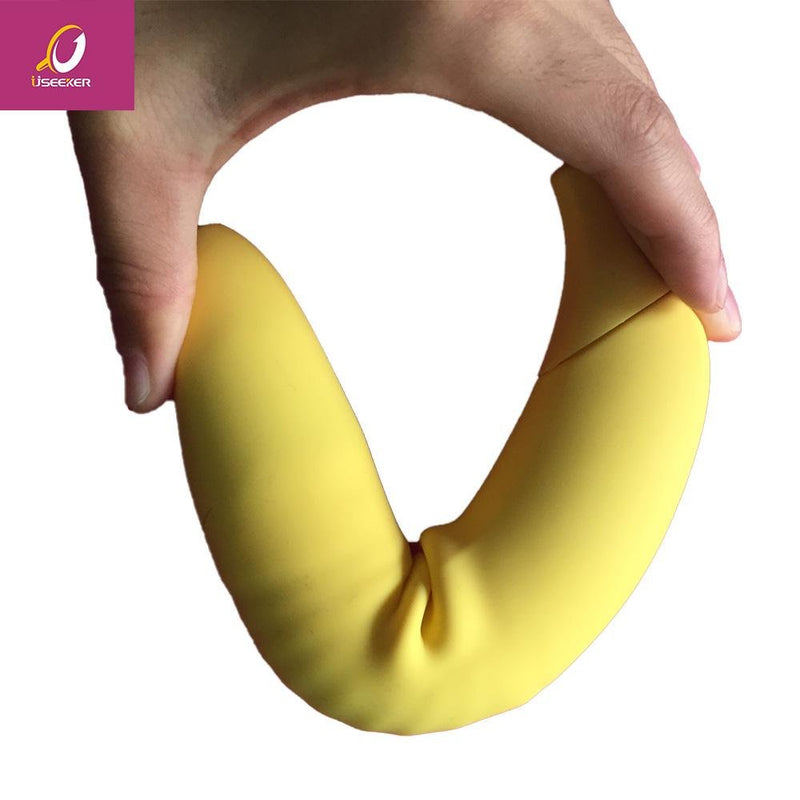 Emojibator banana vibrator 