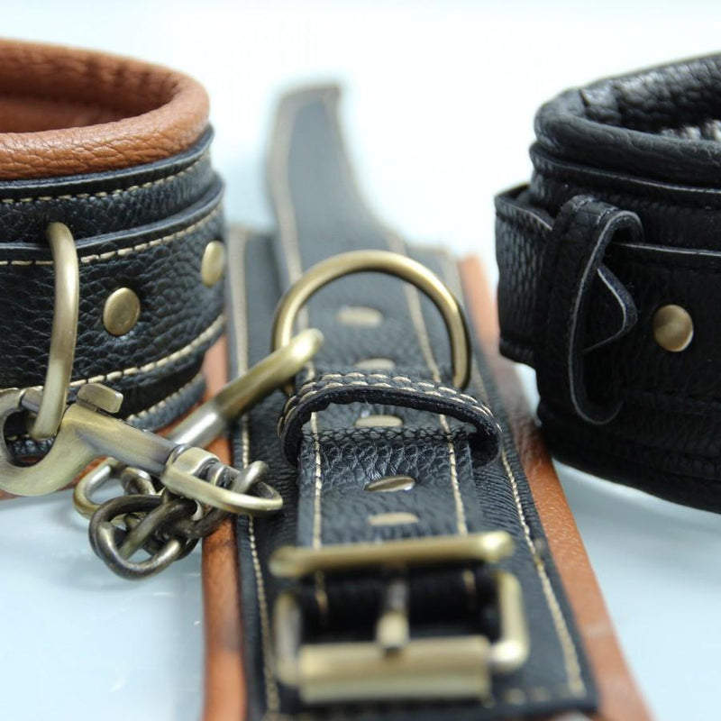 bdsm leather handcuffs 