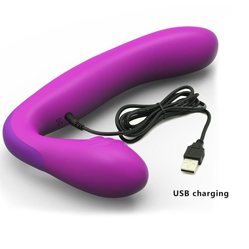 Wild Desires Strapless Vibrating Strap on & G-Spot Stimulatior